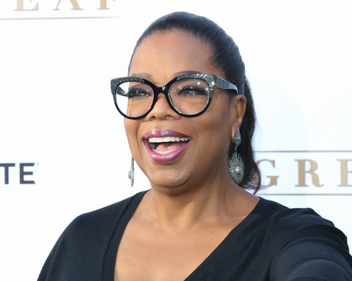 Oprah in cateye frames