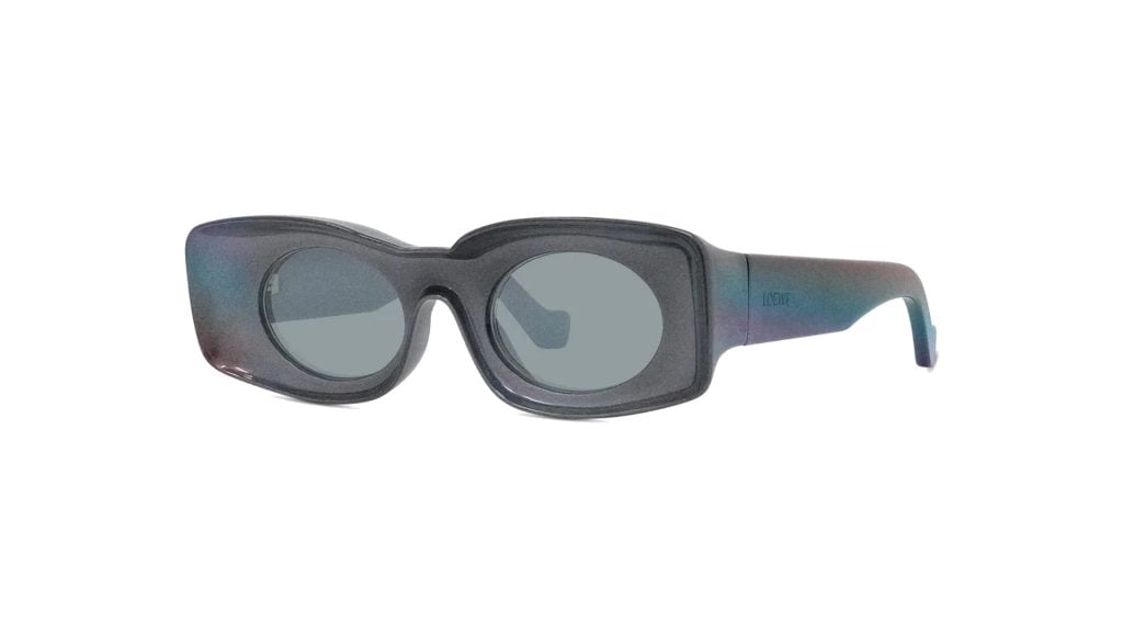 Loewe Signature LW40033I sunglasses in the iridescent Black Sparkle Blue Mirror style